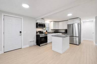 Main picture of 1 Edith Jeffords Rd