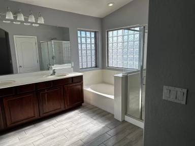 Main picture of 5131 W Novak Way