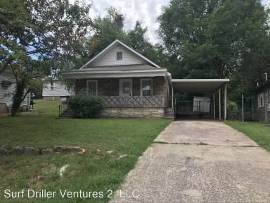 Main picture of 612 Washington Ave