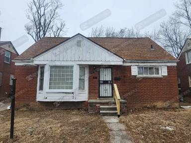 Main picture of 18620 Curtis St