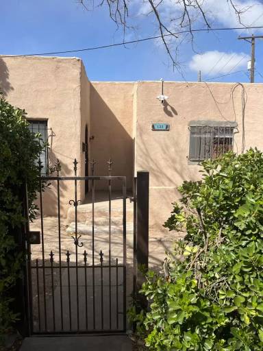Main picture of 2139 Silver Ave SE