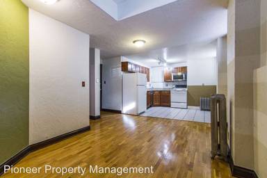Main picture of 215 E 11th Ave