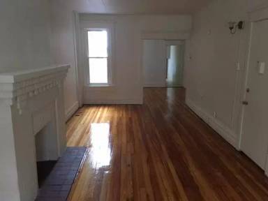 Main picture of 1248 W Walnut St