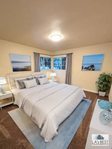 Main picture of 829 Ocean Park Blvd