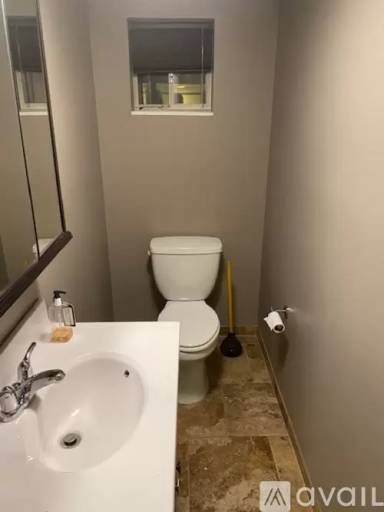 Main picture of 3599 Orchard Lake Rd