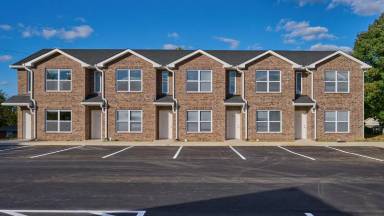 Main picture of 361 Crescent Dr