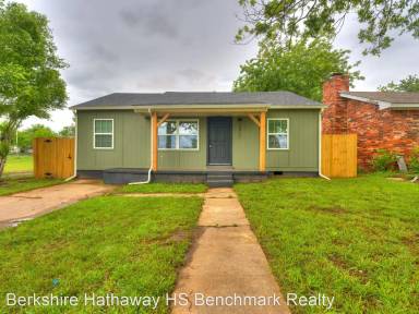 Main picture of 2011 N Bonita Ave