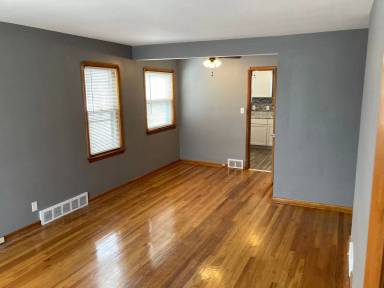 Main picture of 6099 Ridge Rd