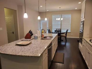 Main picture of 3927 Prospect St