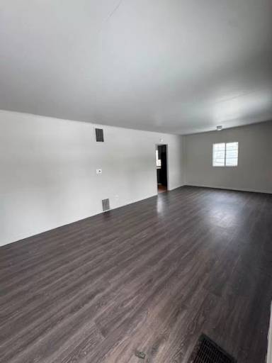 Main picture of 4325 Warsaw St