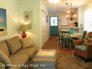 Main picture of 142 Golf Club Dr