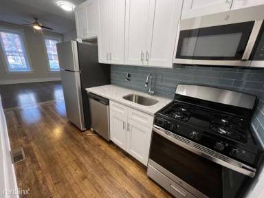Main picture of 1065 N Hermitage Ave