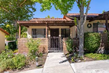 Main picture of 283 Heather Ct