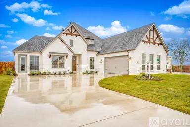 Main picture of 116 Saddle Ridge Dr