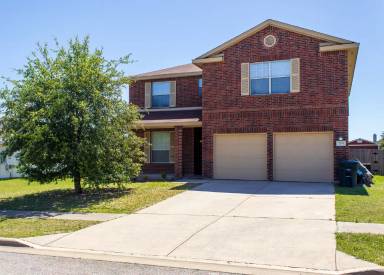 Main picture of 704 Taurus Dr