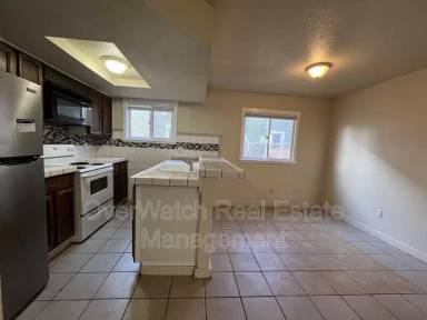 Main picture of 530 Mumford St