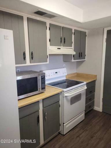 Main picture of 490 S 6th St