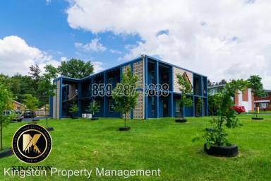 Main picture of 1917 Oxford Cir