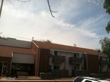 Main picture of 1259 N Buckner St