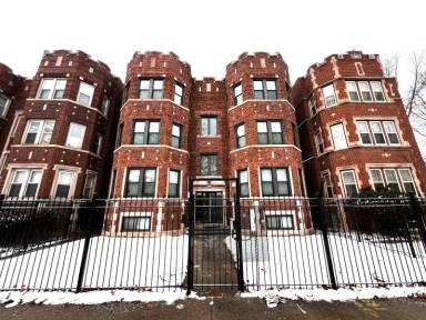 Main picture of 7918 S Rhodes Ave
