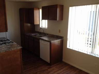 Main picture of 4337 TEMECULA ST - 5