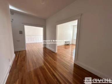 Main picture of 85 Winchester St