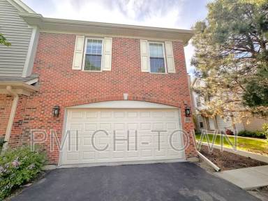 Main picture of 2144 Yale Cir