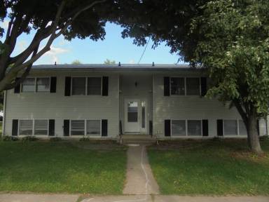 Main picture of 123 2nd Ave SE