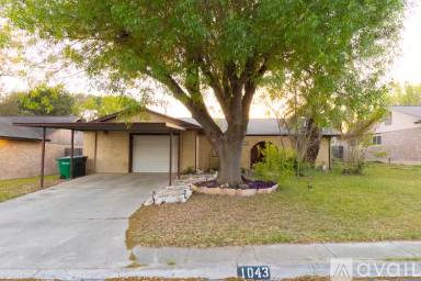 Main picture of 1043 Ericson St