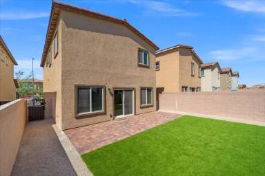 Main picture of 8950 Pelican Point St