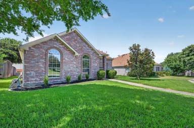 Main picture of 3960 Bexhill Dr