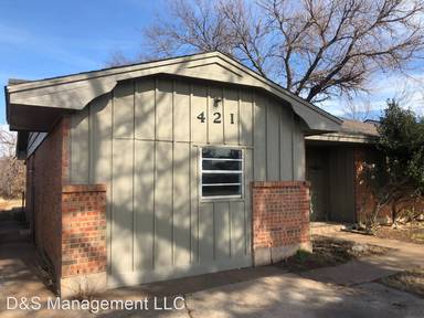 Main picture of 421 NW 81st St