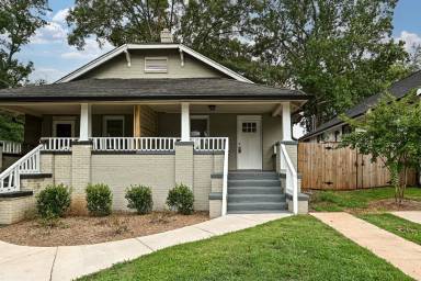Main picture of 1001 Pryor St
