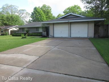 Main picture of 1923 Redway Ln