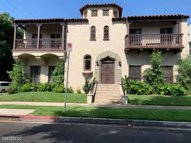 Main picture of 7551 Oakwood Ave