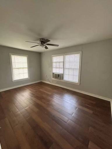 Main picture of 3928 Homan Ave