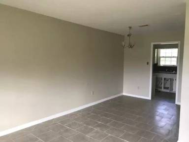 Main picture of 1108 Meadow Brook St