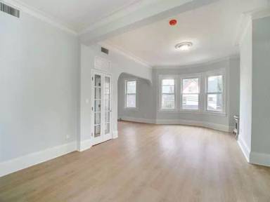 Main picture of 33 Duer Pl
