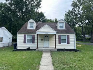 Main picture of 7800 Jefferson St