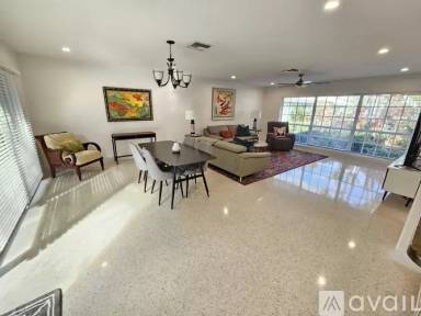 Main picture of 406 Venetian Dr