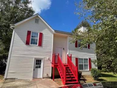 Main picture of 124 Poplar Pointe Ter