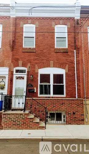 Main picture of 2441 S Mole St