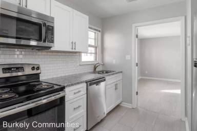 Main picture of 1109 Fuller St