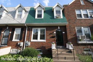 Main picture of 538 Ingraham St NW