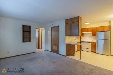 Main picture of 701 N 9th St
