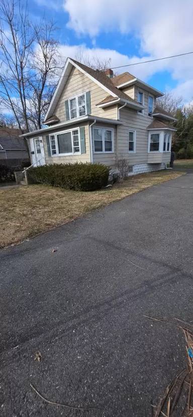 Main picture of 1609 Sewall Ave