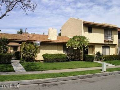 Main picture of 2066 N Lincoln St