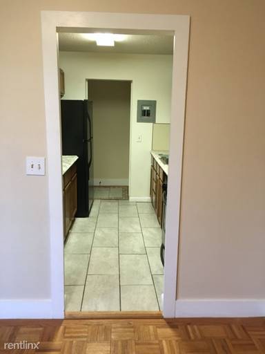 Main picture of 281 Gardner Ave
