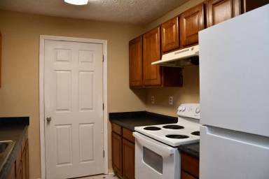 Main picture of 9301 Waldrop Pl