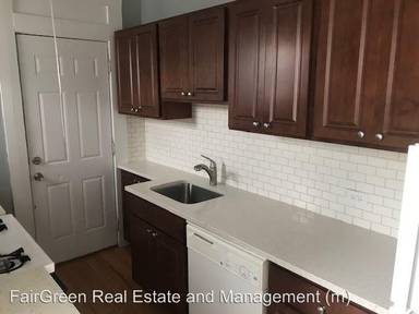 Main picture of 1755 W Albion Ave